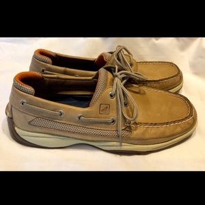 Sperry Topsiders